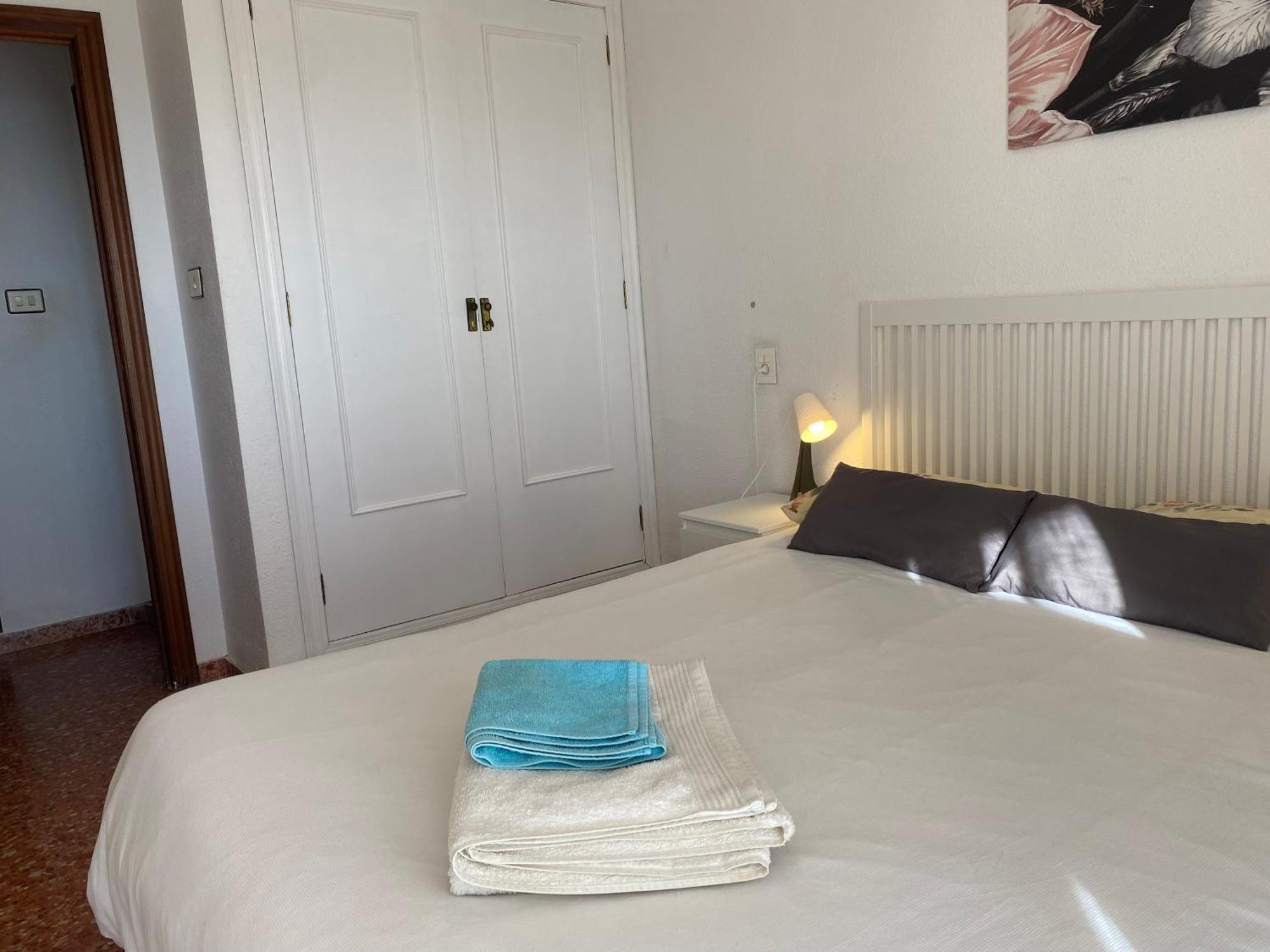 High-floor Bright With Sea Views Mareny Blau
