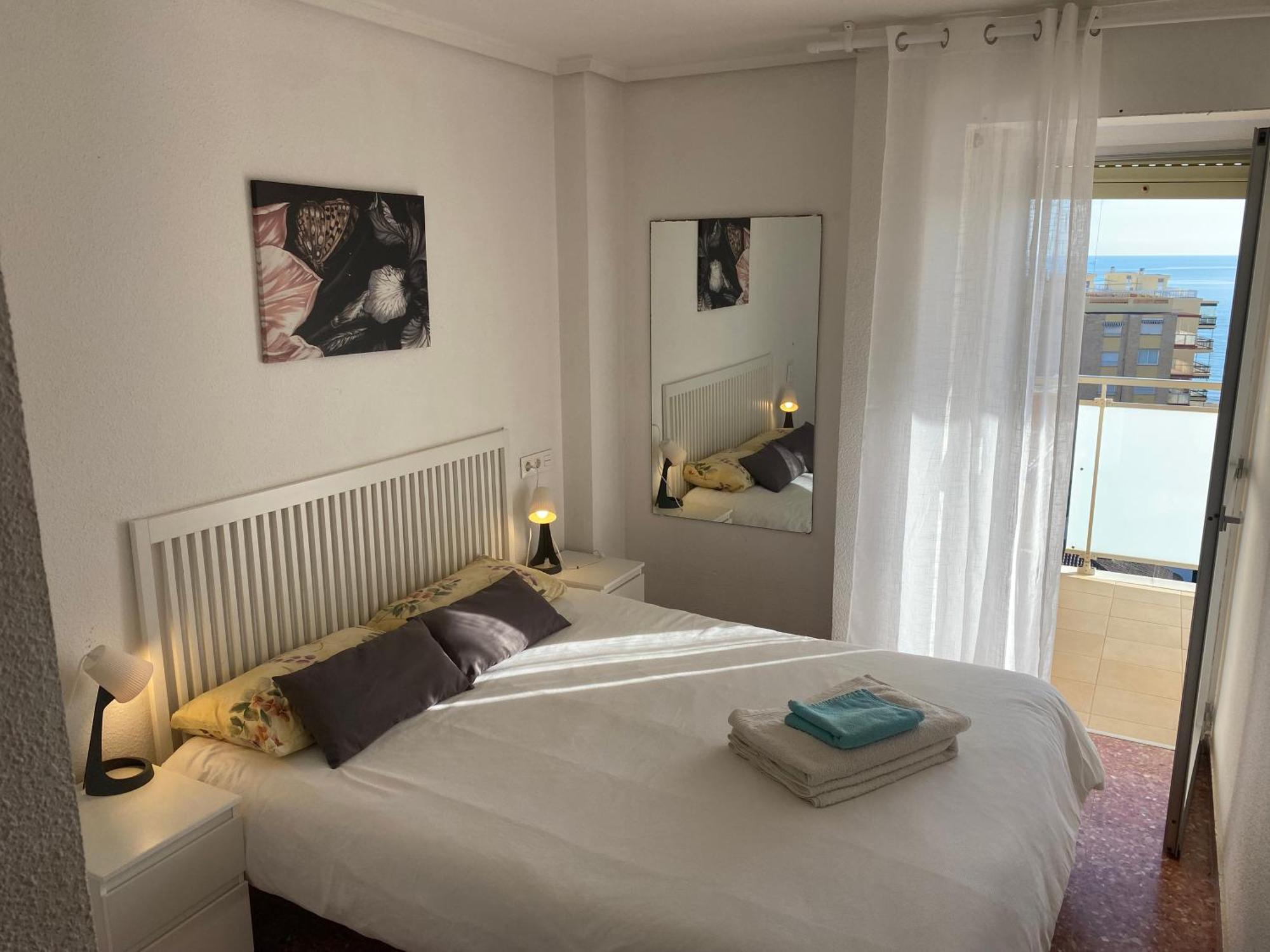 High-floor Bright With Sea Views Apartament *